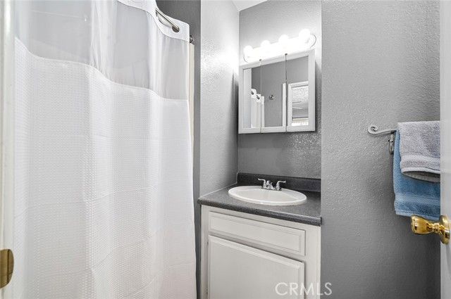 17616 Sutherland, Lake Elsinore, CA 92530