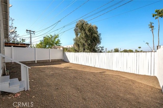 17616 Sutherland, Lake Elsinore, CA 92530