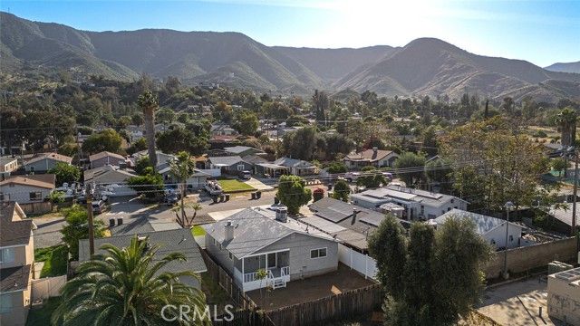 17616 Sutherland, Lake Elsinore, CA 92530