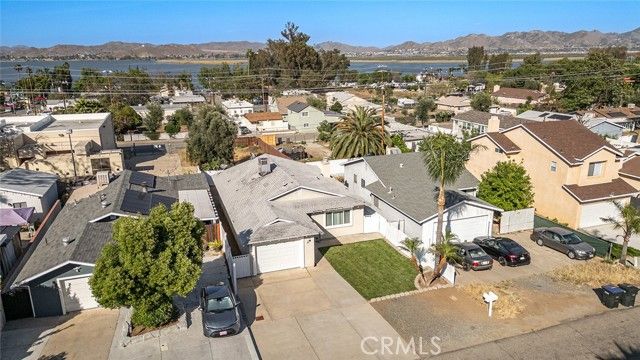 17616 Sutherland, Lake Elsinore, CA 92530