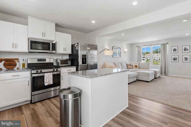 224 ROTHBERG DR, Williamstown, NJ 08094