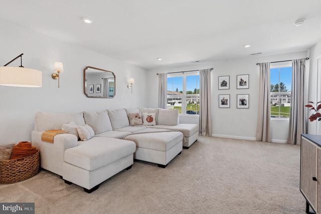 224 ROTHBERG DR, Williamstown, NJ 08094