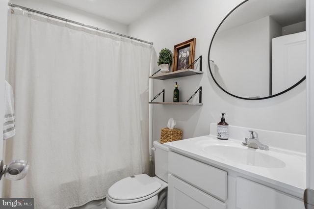 224 ROTHBERG DR, Williamstown, NJ 08094