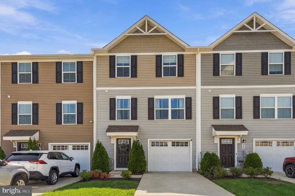 224 ROTHBERG DR, Williamstown, NJ 08094