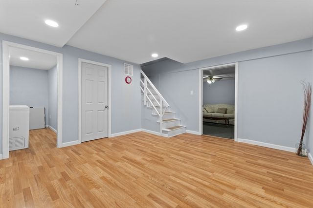 21 William Ward, Uxbridge, MA 01569