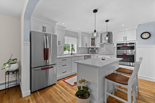 21 William Ward, Uxbridge, MA 01569