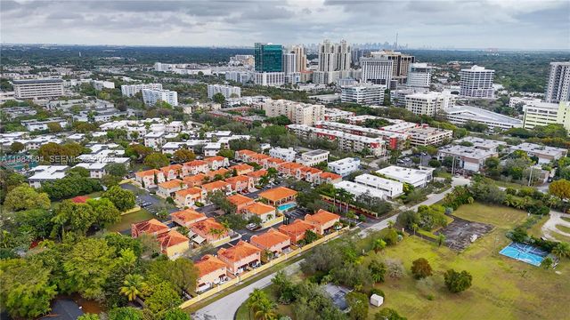 7773 SW 94th Ln, Miami, FL 33156