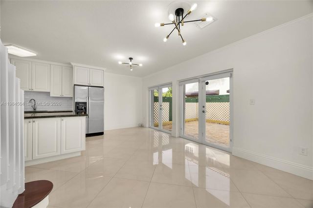 7773 SW 94th Ln, Miami, FL 33156