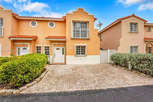 7773 SW 94th Ln, Miami, FL 33156