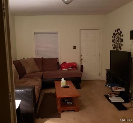 2618 Pearl Avenue, St Louis, MO 63139