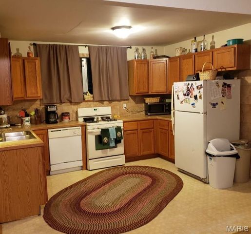 2618 Pearl Avenue, St Louis, MO 63139