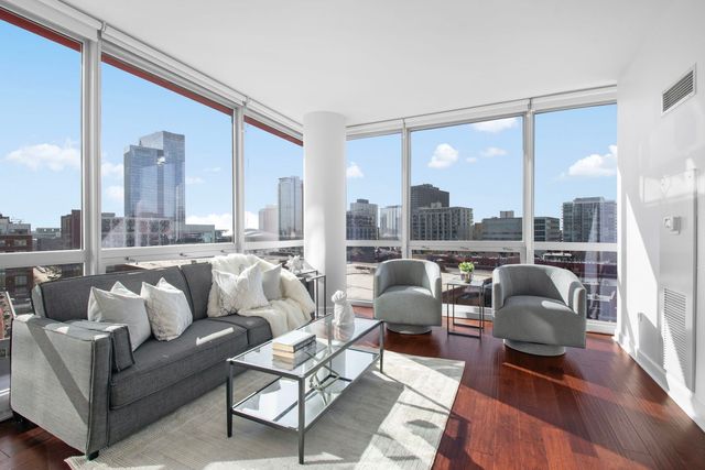 1841 S Calumet Avenue 908, Chicago, IL 60616