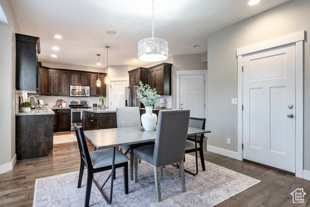 681 S VANCE DR, Layton, UT 84041
