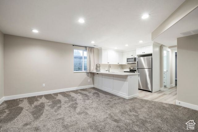 681 S VANCE DR, Layton, UT 84041