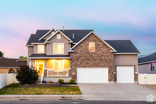 681 S VANCE DR, Layton, UT 84041