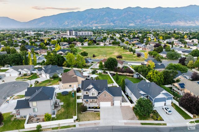 681 S VANCE DR, Layton, UT 84041