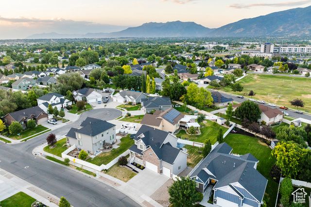 681 S VANCE DR, Layton, UT 84041