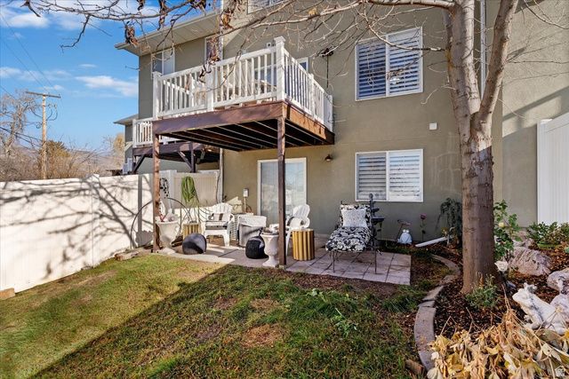 2064 S ORCHARD DR, Bountiful, UT 84010