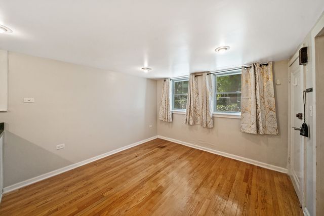 1448 W George Street, Chicago, IL 60657