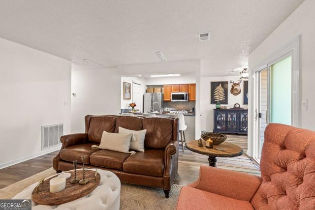 803 Ridgelake Drive, Peachtree City, GA 30269