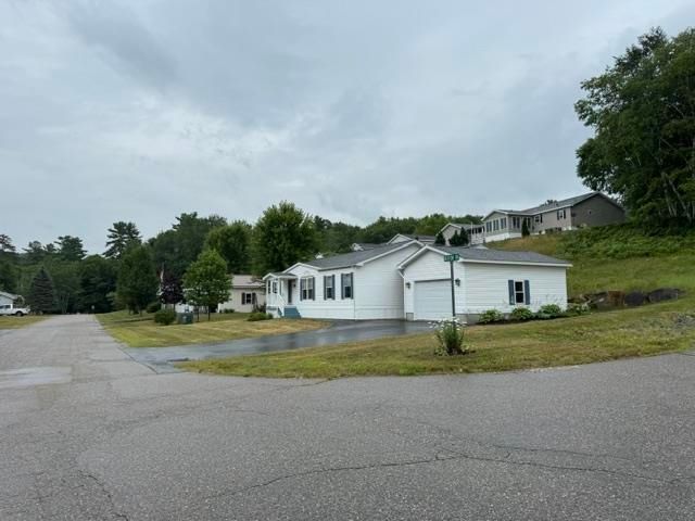 637 Benton Drive, Laconia, NH 03264