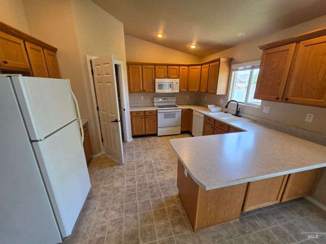 1431 Autumn Way, Jerome, ID 83338
