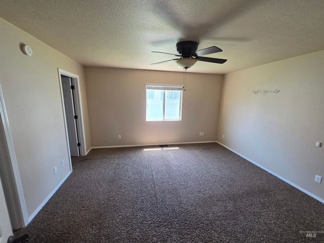 1431 Autumn Way, Jerome, ID 83338