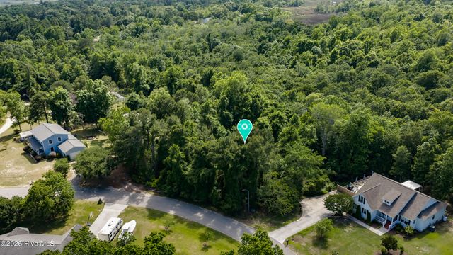 L32 Twelve Pointer Road, Hampstead, NC 28443