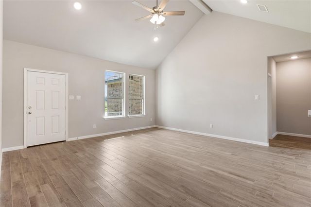 264 S Amherst Drive, West Columbia, TX 77486