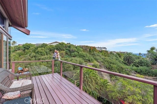 237 W Avenida Alessandro, San Clemente, CA 92672