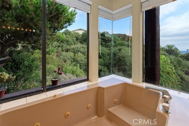 237 W Avenida Alessandro, San Clemente, CA 92672