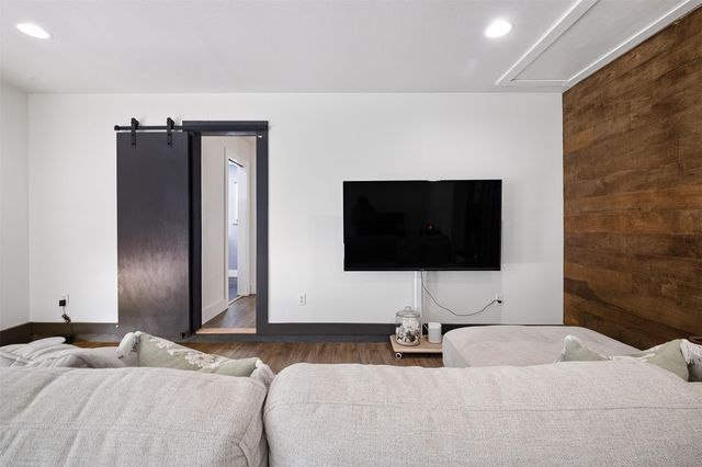 13516 Caldwell DR, Austin, TX 78750