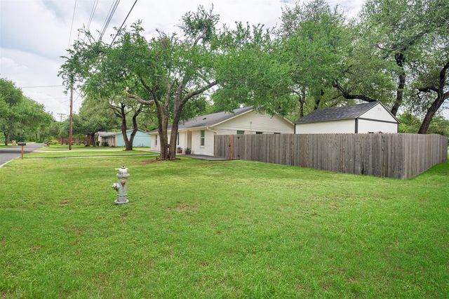 13516 Caldwell DR, Austin, TX 78750