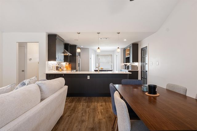 13516 Caldwell DR, Austin, TX 78750