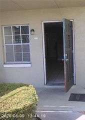 525 CONWAY ROAD 10, Orlando, FL 32807