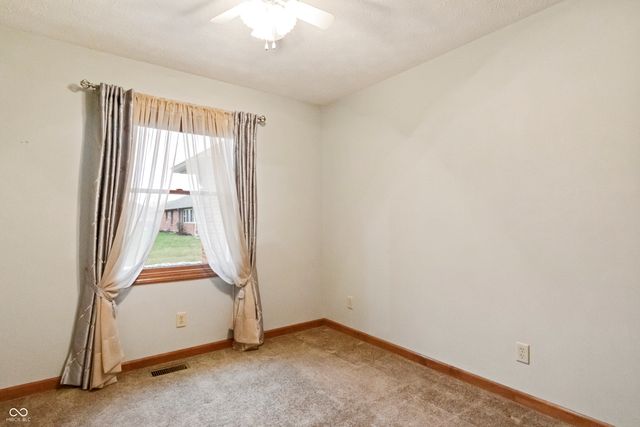 1027 Plum Street, Brownsburg, IN 46112