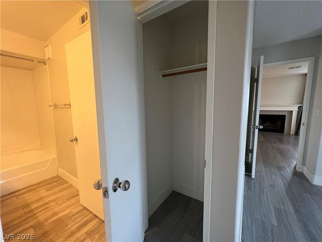 3450 Erva Street 238, Las Vegas, NV 89117