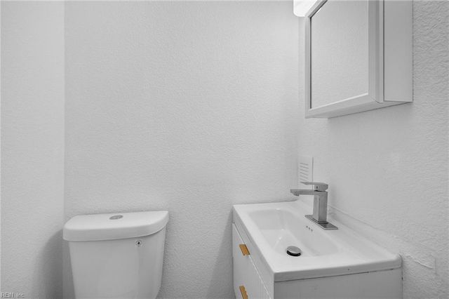 417 Hollywood AVE, Suffolk, VA 23434