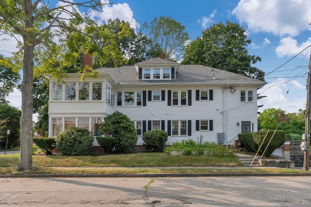 381 Deering Avenue, Portland, ME 04103 — photo 2