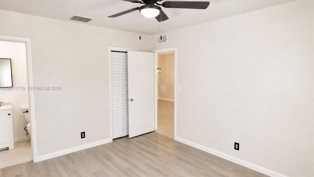 6701 Pershing St, Hollywood, FL 33024