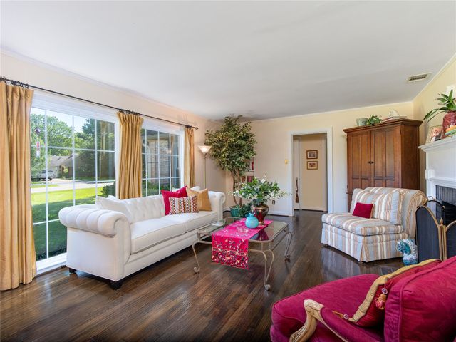 1403 Tranquilla Drive, Dallas, TX 75218