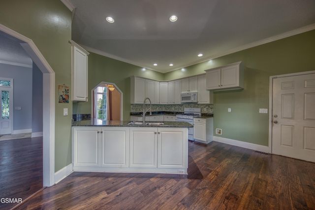 1833 Edward Drive, Sevierville, TN 37876