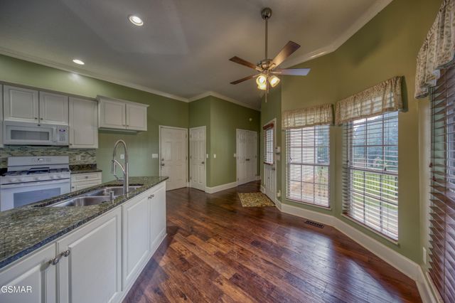 1833 Edward Drive, Sevierville, TN 37876