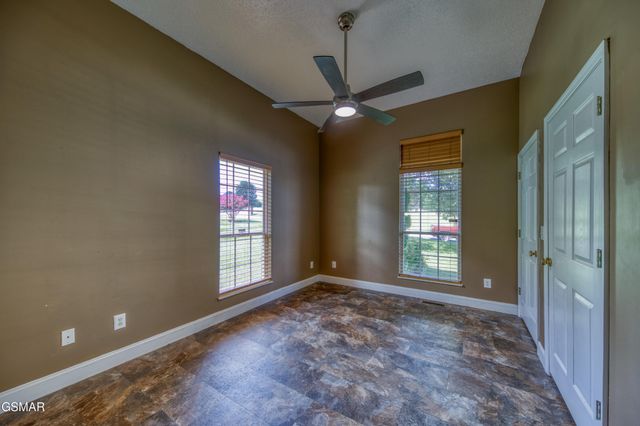 1833 Edward Drive, Sevierville, TN 37876