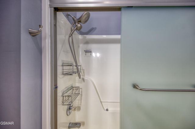 1833 Edward Drive, Sevierville, TN 37876