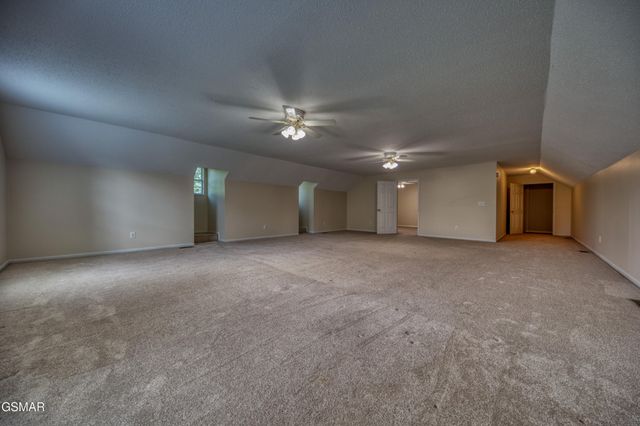 1833 Edward Drive, Sevierville, TN 37876