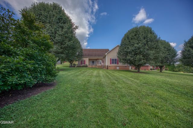 1833 Edward Drive, Sevierville, TN 37876