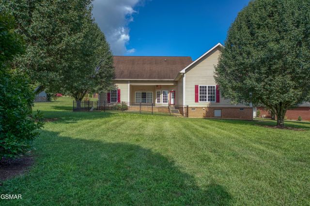 1833 Edward Drive, Sevierville, TN 37876