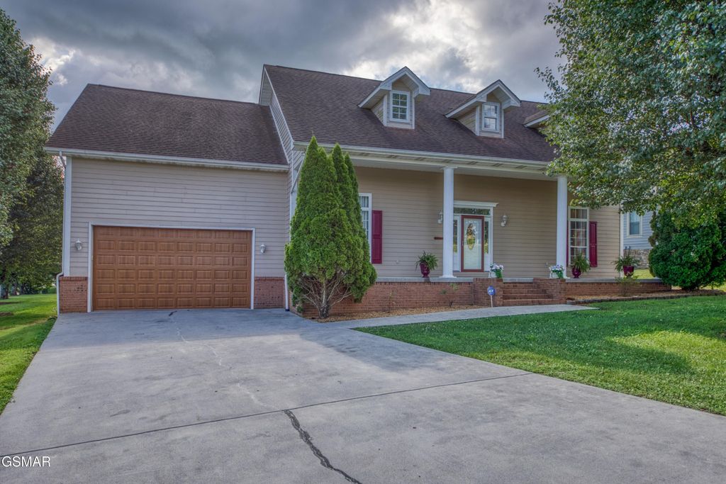 1833 Edward Drive, Sevierville, TN 37876