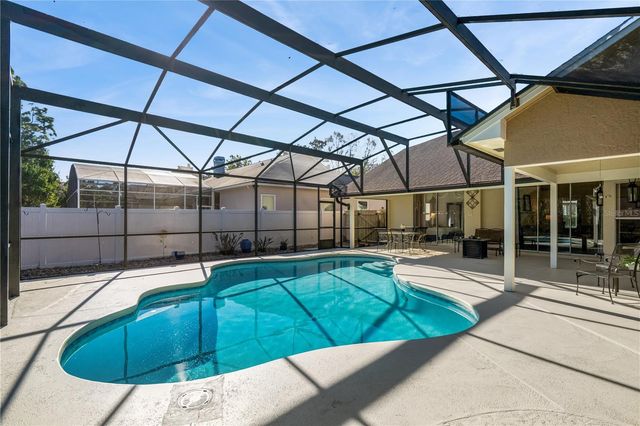 1566 CARRINGTON AVENUE, Winter Springs, FL 32708